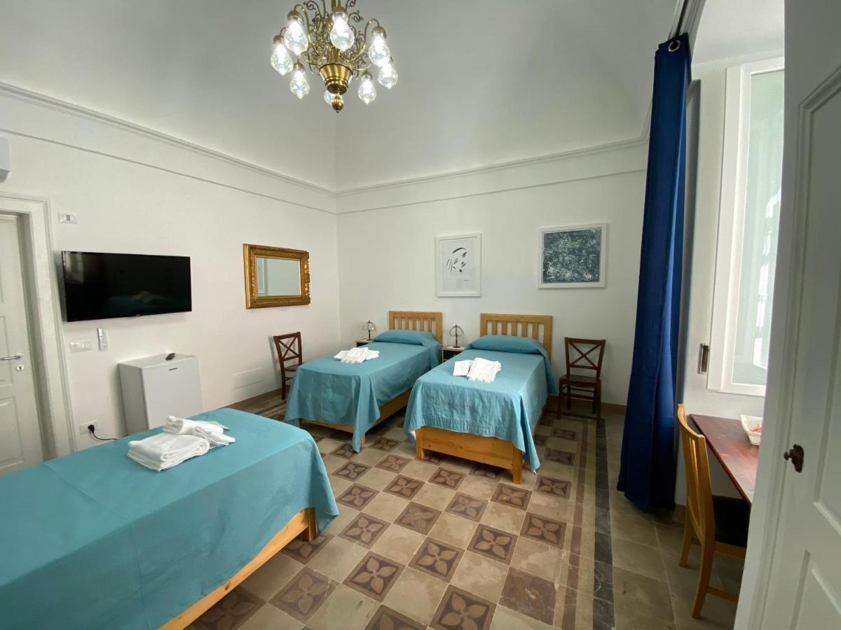 Bed and Breakfast Touristhouse Monopoli 10 Esterno foto