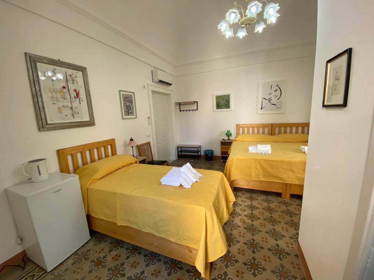 Bed and Breakfast Touristhouse Monopoli 10 Esterno foto